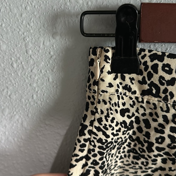 Animal print skirt size XS - Picture 4 of 4